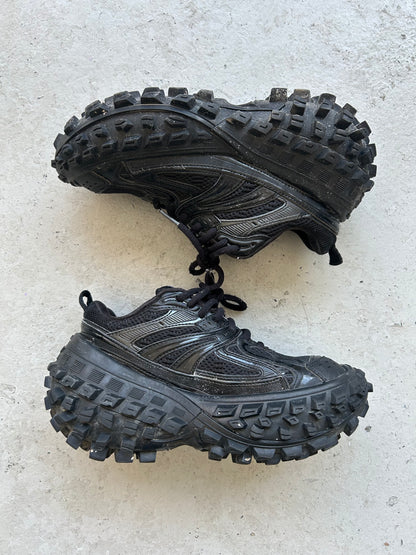 Balenciaga Defenders (36)