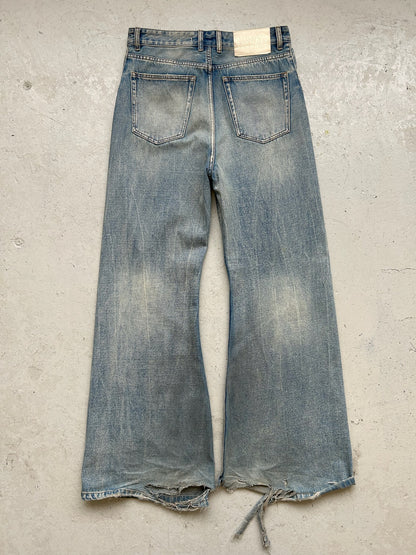 MM6 Light Wash Denim (28)