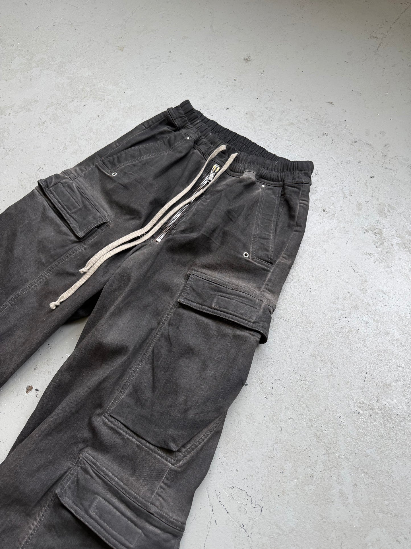 Rick Owens Dark Dust Cargo Bela Pants (48)
