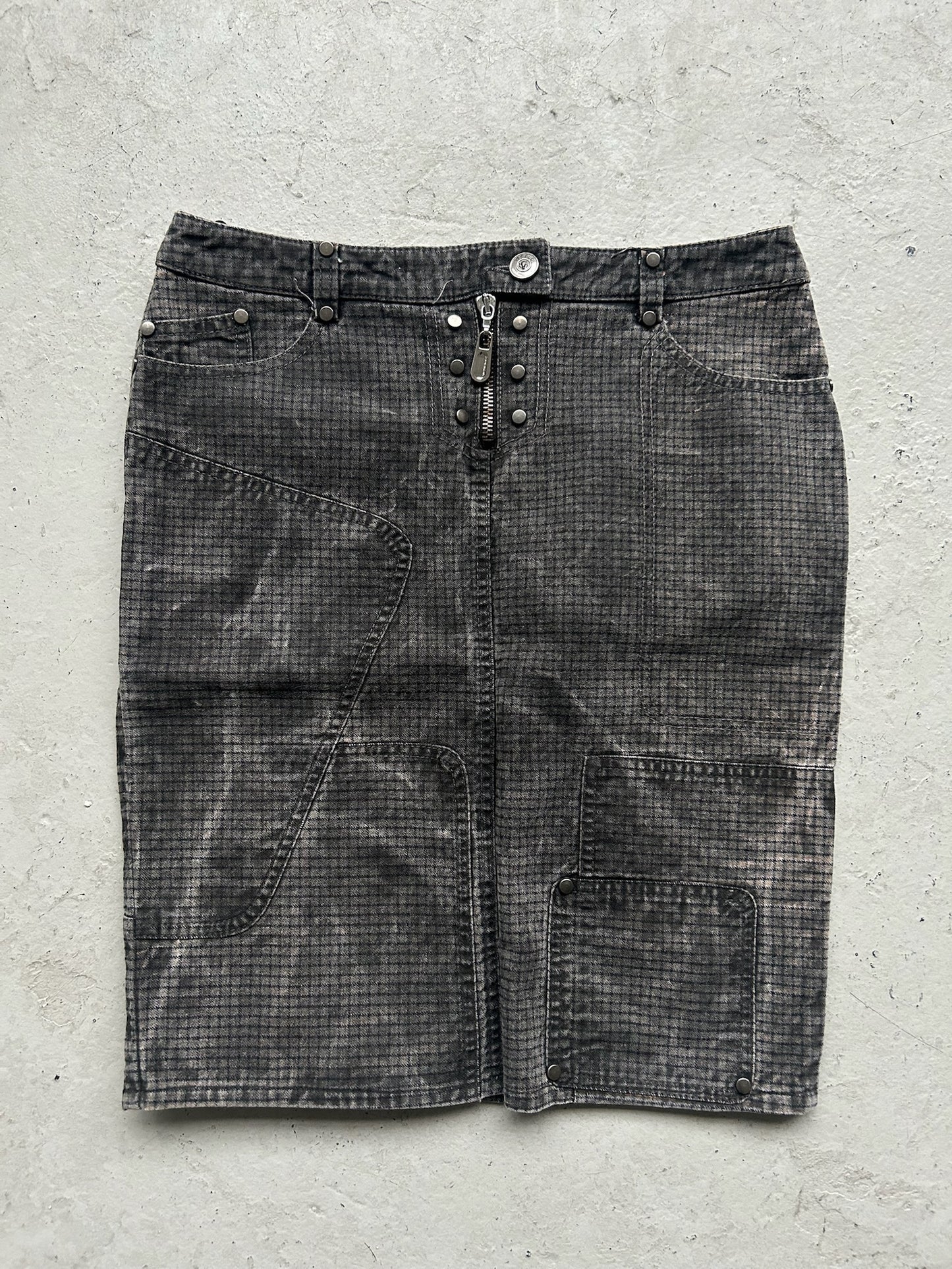 Versace Stone Wash Checkered Pencil Skirt (24)