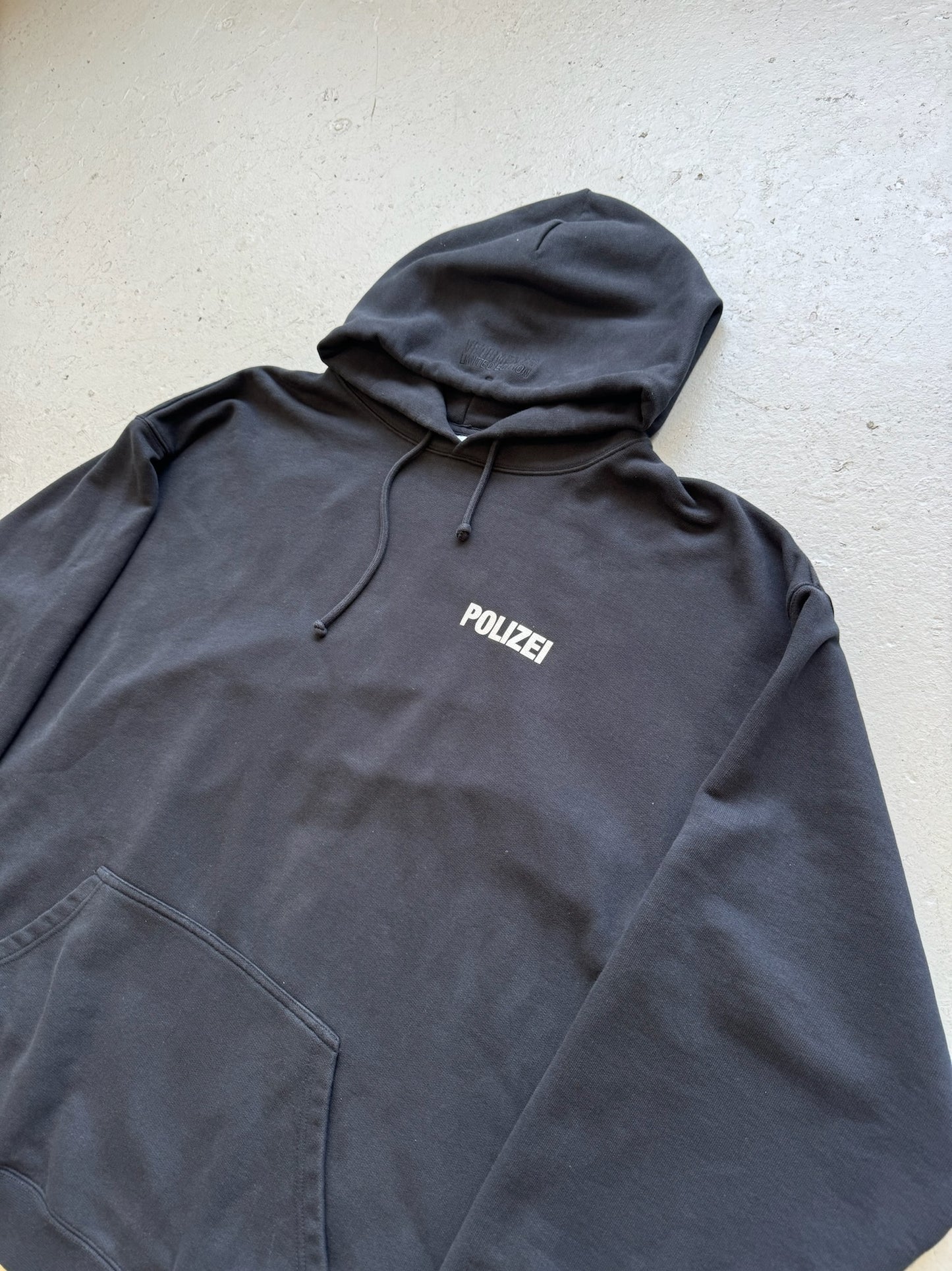 Vetements Polizei Hoodie (L)
