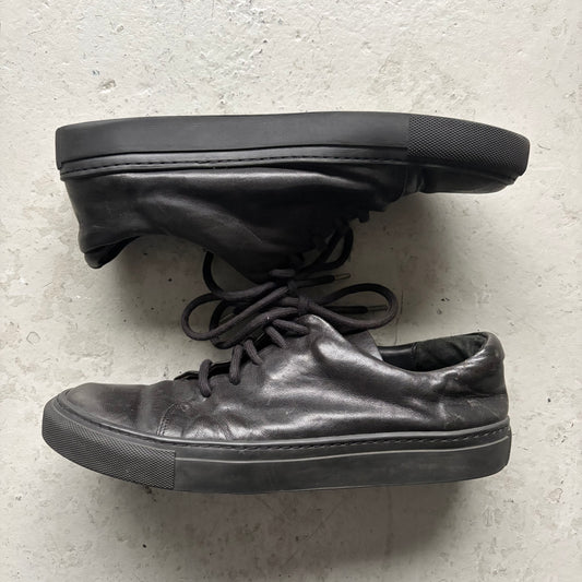The Last Conspiracy Black Leather Low Top Sneaker (41)