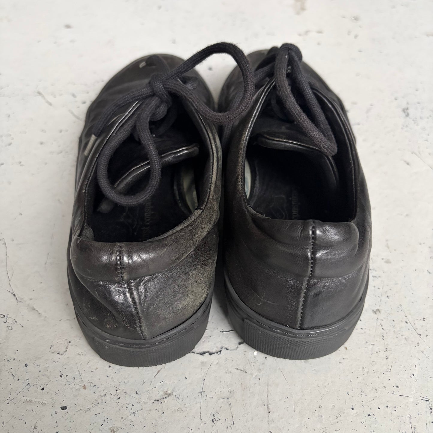 The Last Conspiracy Black Leather Low Top Sneaker (41)