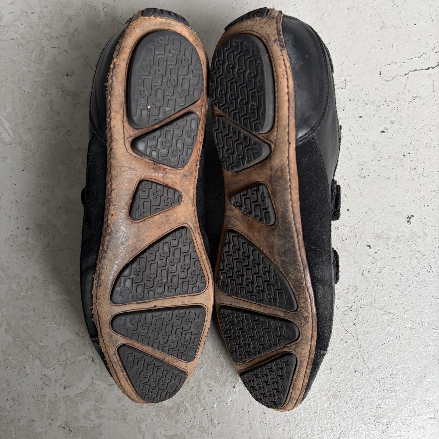 Dolce & Gabbana Velcro Strap Black Sneakers (9)