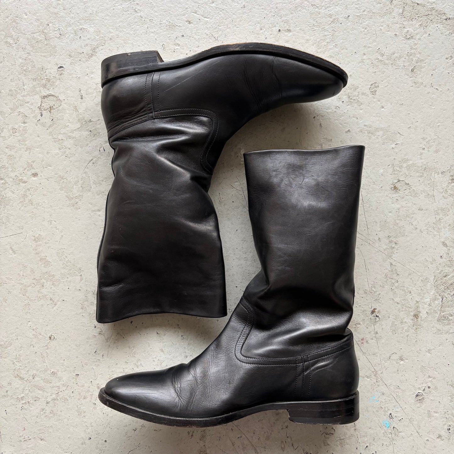Saint Laurent Paris Matt 25 Black Leather Boots (42)
