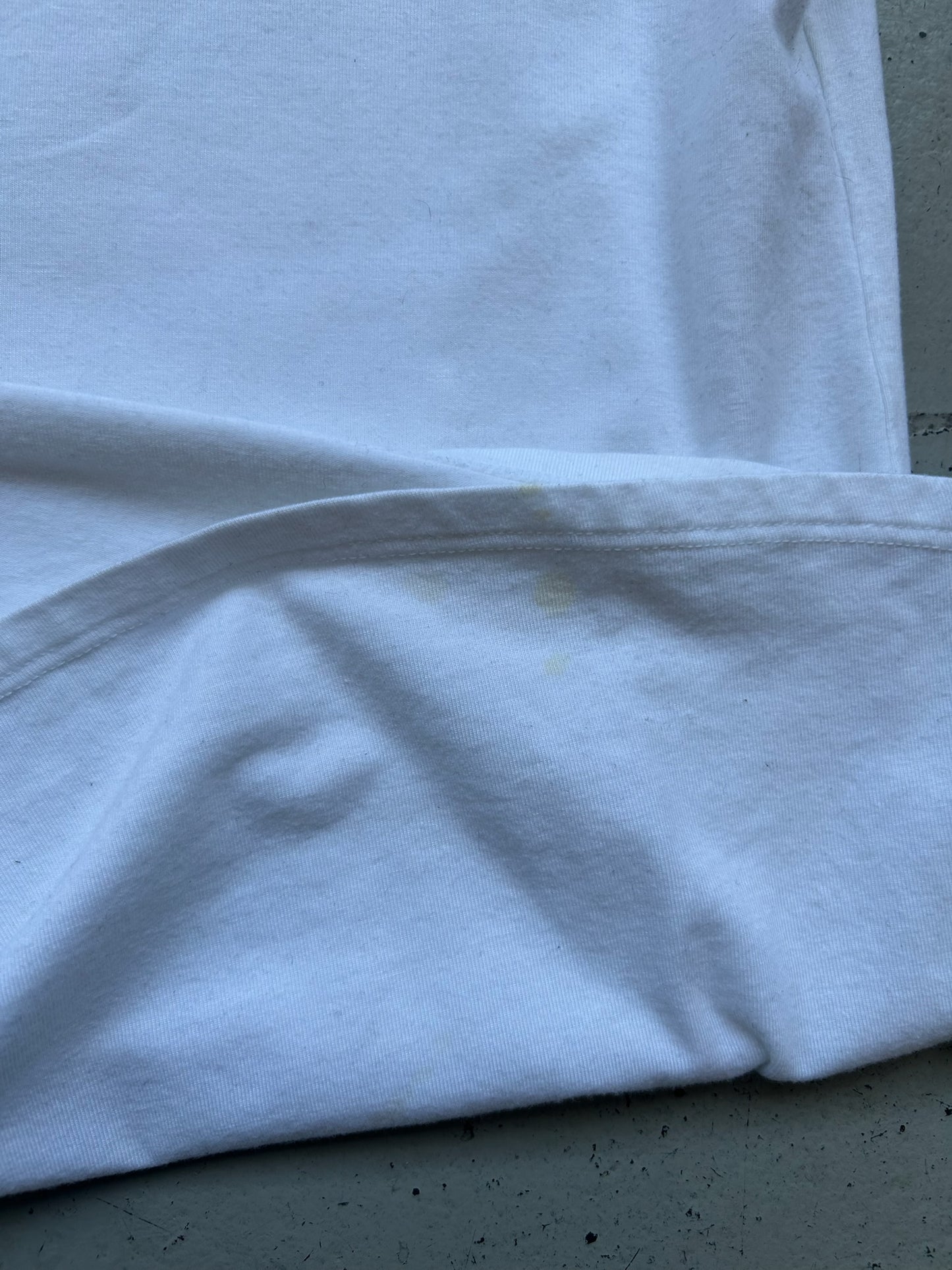 Réservoir Atelier White Graphic Short Sleeve (4)