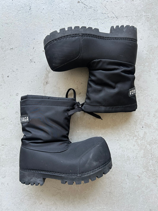 Balenciaga Black Alaska Snow Boot (41)