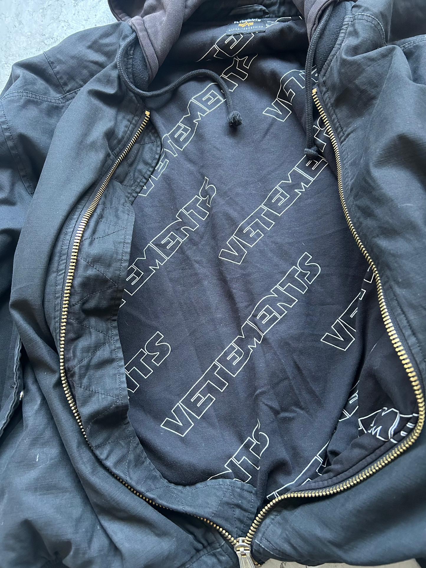 Vetements SS18 Emoji Bomber Jacket (XS)