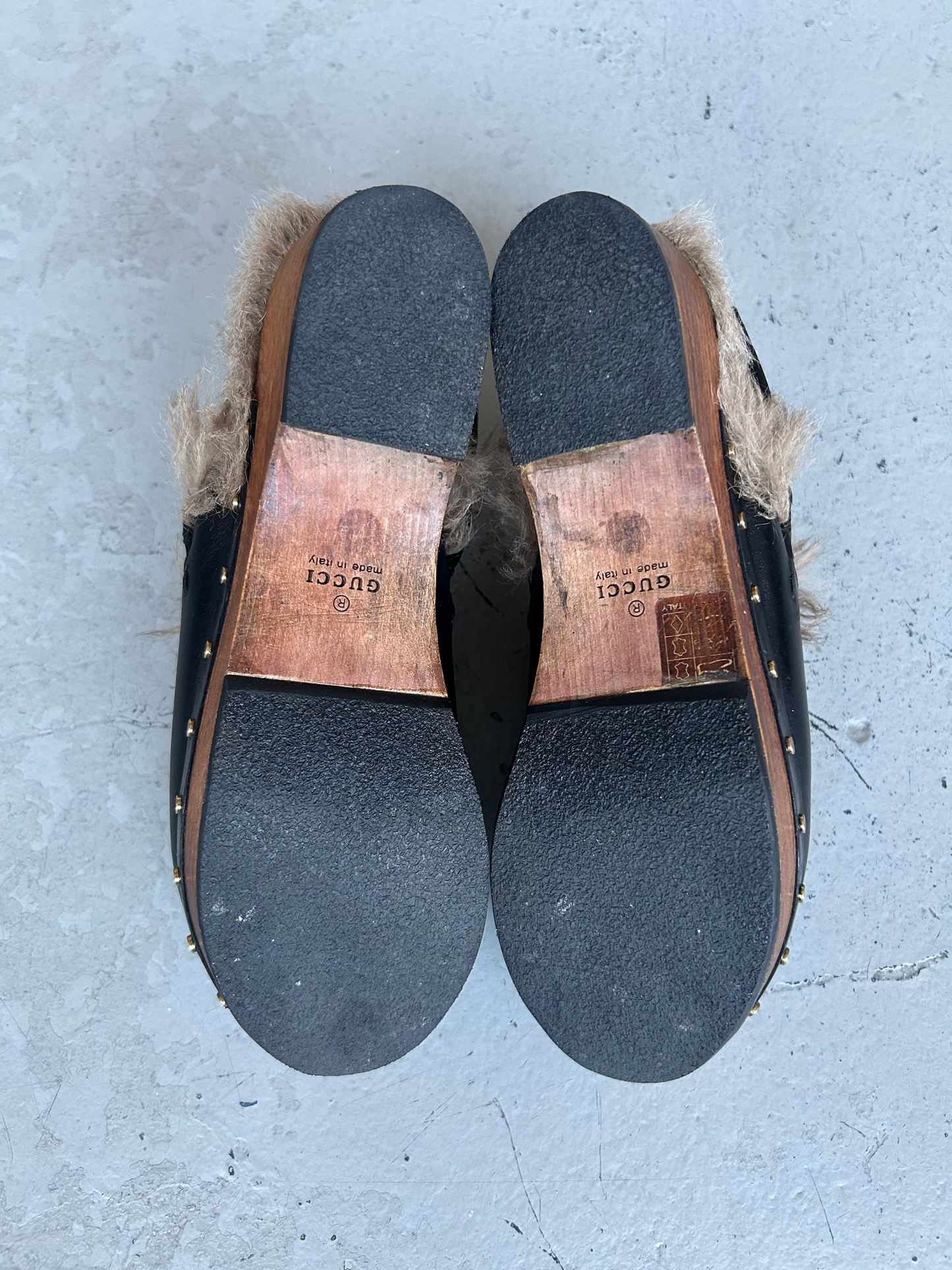 Gucci Fur Clogs (37)
